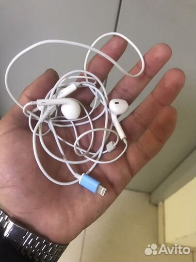 Наушники earpods