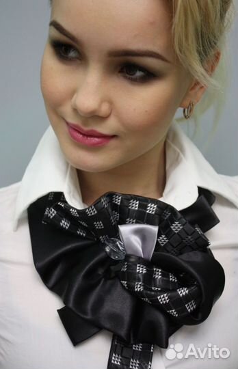 Платок, галстук, украшение на шею