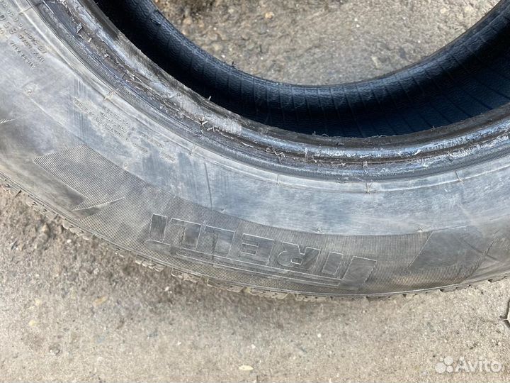 Pirelli Winter Ice Zero 215/65 R16