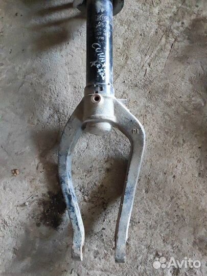 Амортизатор с пружиной передний левый Hyundai