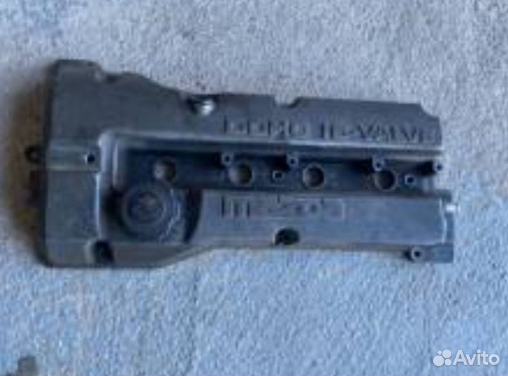 Крышка клапанов,головки ГБЦ Mazda familia