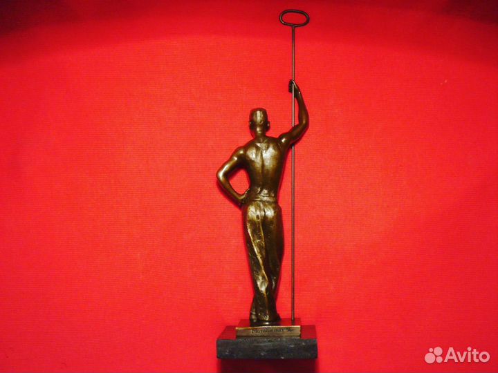 Статуэтка Газпром Нефтянник Сталевар Металлург