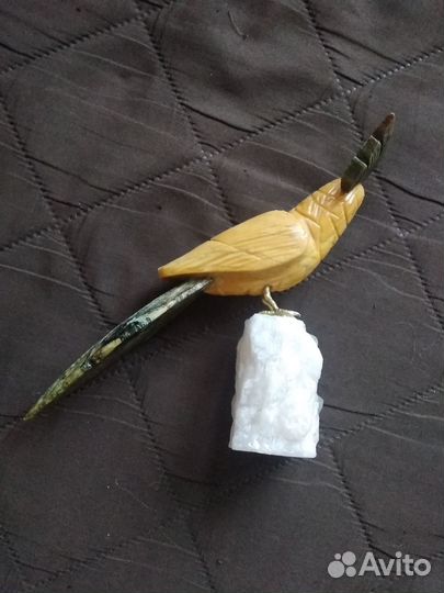 Статуэтка попугай