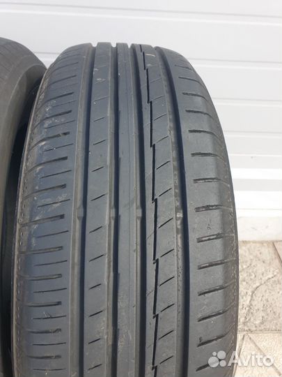 Yokohama BluEarth AE50 215/65 R17 99V