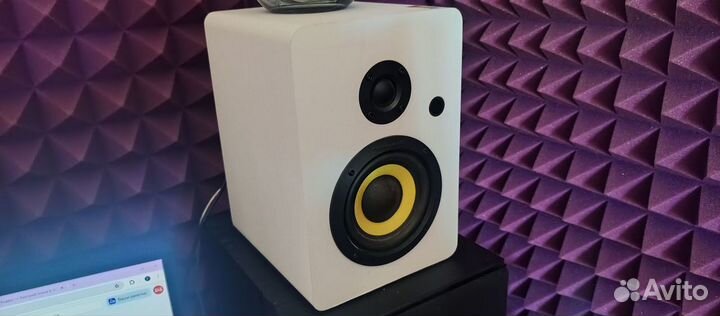 Отличные колонки thonet vander vertrag bt