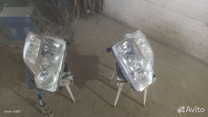 Передняя левая фара nissan x-trail t31