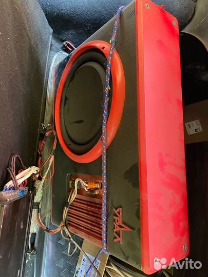 Активный сабвуфер ural