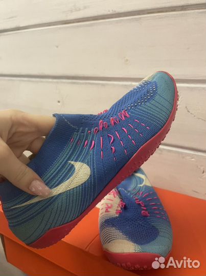 Кроссовки nike