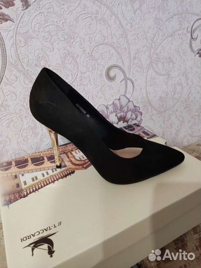 Туфли женские 39 размер черные