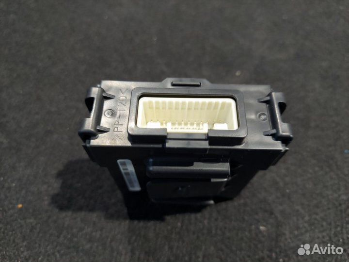 Блок управления Nissan X-Trail NT32-099771 MR20DD