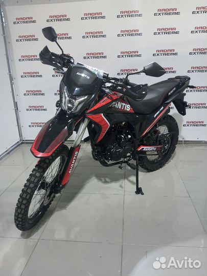 Мотоцикл Avantis MT300