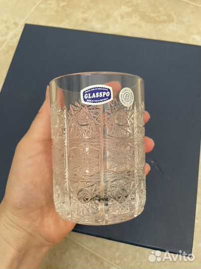 Хрустальные стаканы