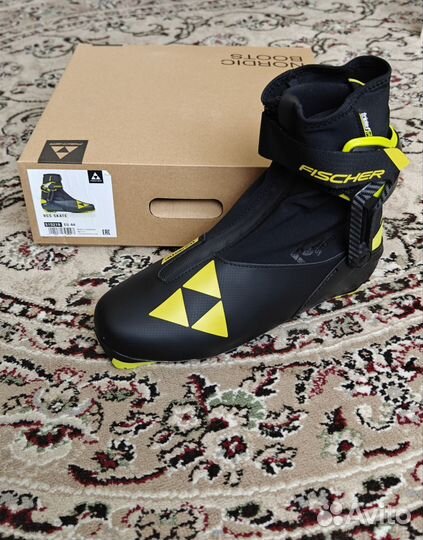 Лыжные ботинки Fischer RCS. Новые