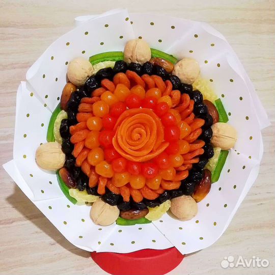 Букет из сухофруктов