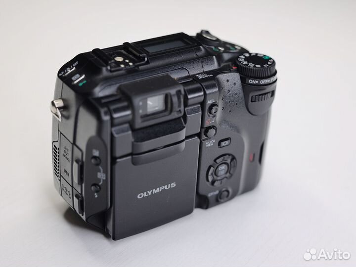 Olympus camedia c-5060 zoom как новый