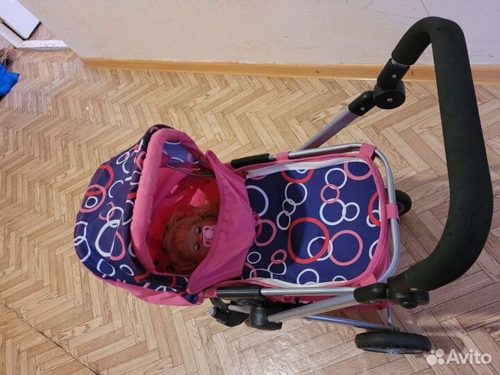 Коляска с куклой