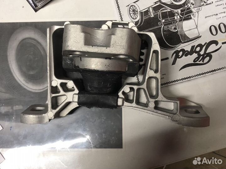 Подушка двигателя ford focus 3