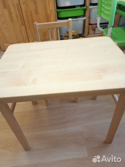 Стол и стул детские деревянные