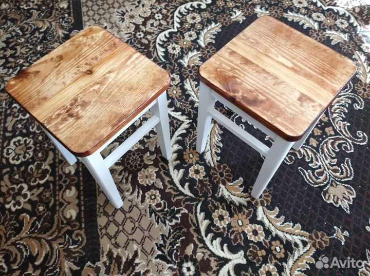 Продам табуретки