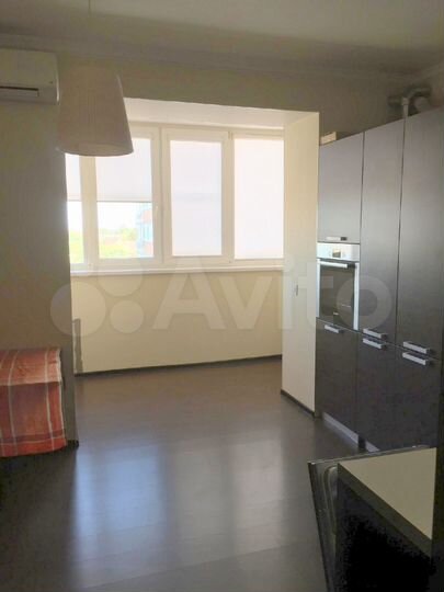 2-к. квартира, 65 м², 5/5 эт.