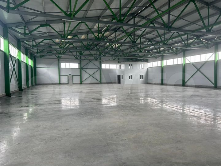 Склад, 1300 м²