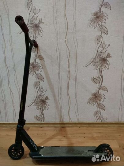 Трюковой самокат