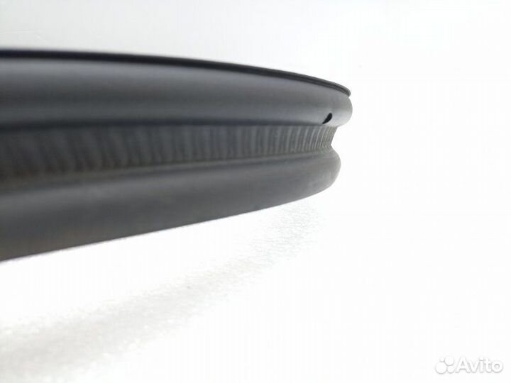 Уплотнитель багажника задний Mercedes-Benz E-Class