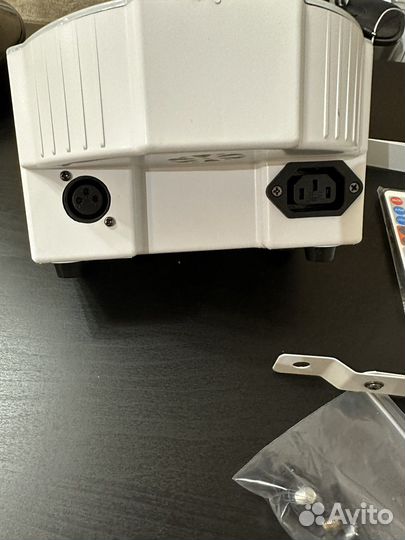 Led par 12*18 rgbwauv белый