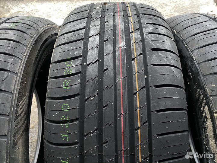 Tracmax X-Privilo RS01+ 275/45 R21 110Y