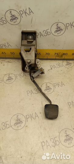 Педаль сцепления Nissan Almera Classic B10