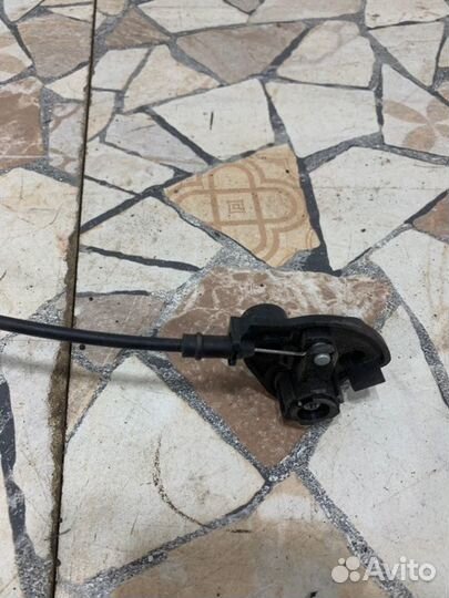 Тросик печки Kia Ceed Ed хэтчбэк 1.6 122 Л.C. 2010