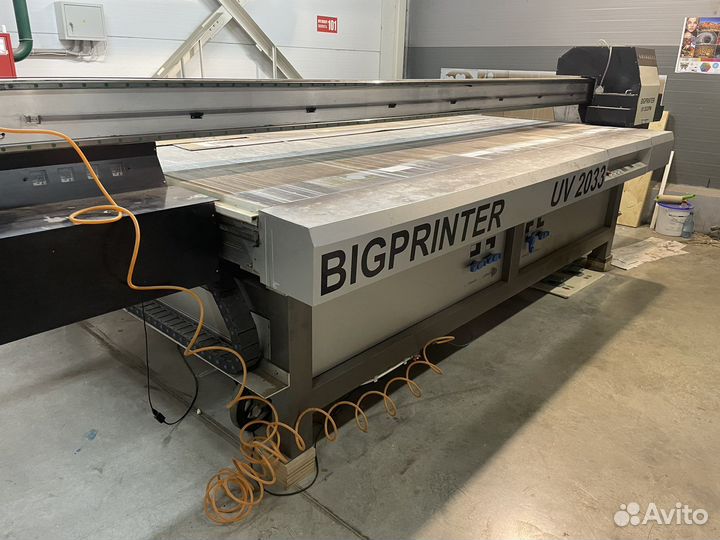 Широкоформатный уф принтер BigPrinter uv2033pm7