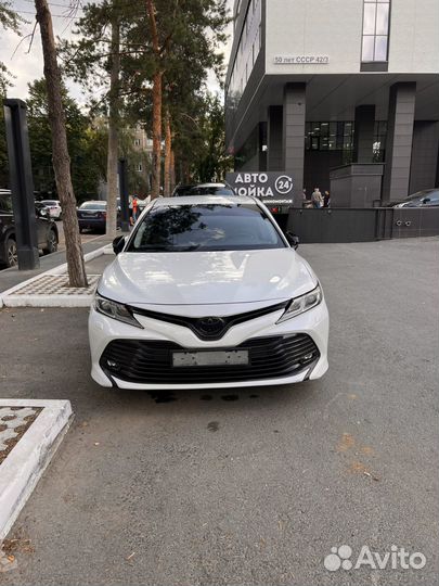 Toyota Camry 2.5 AT, 2019, 135 000 км