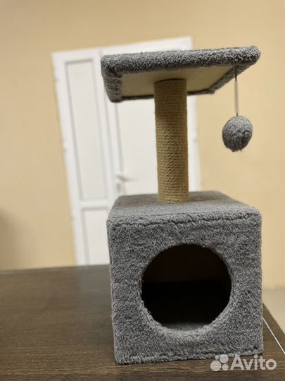 Домик для кошки с когтеточкой