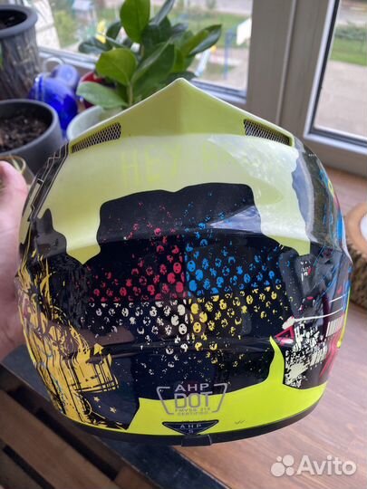 Мото шлем размер S