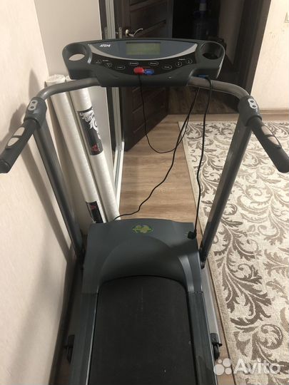 Беговая дорожка электрическая