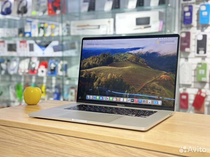 Apple MacBook Pro 16