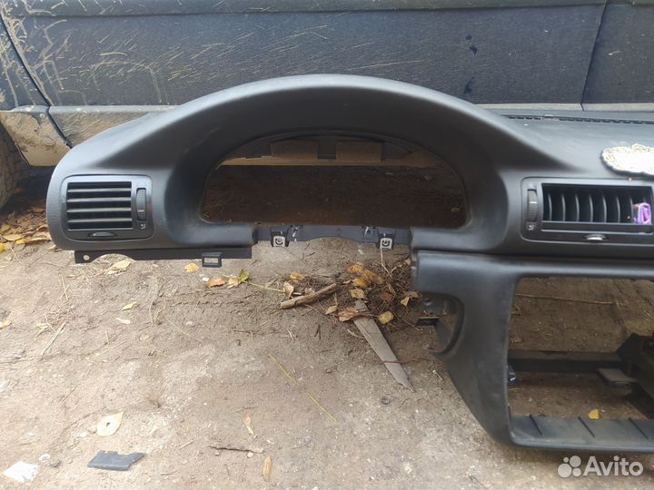 Торпеда верхняя часть Рено Сценик 1