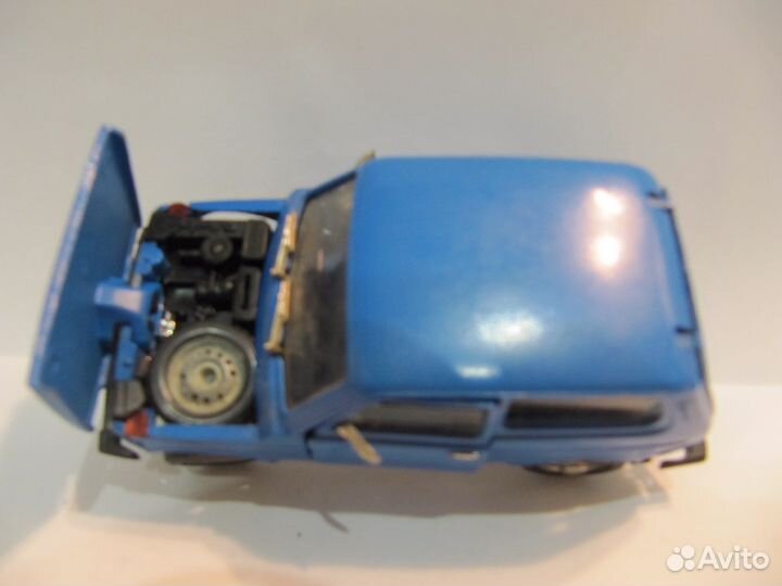 Нива 2121 А20. Трамблер, рулевой вал. Коробка 1983