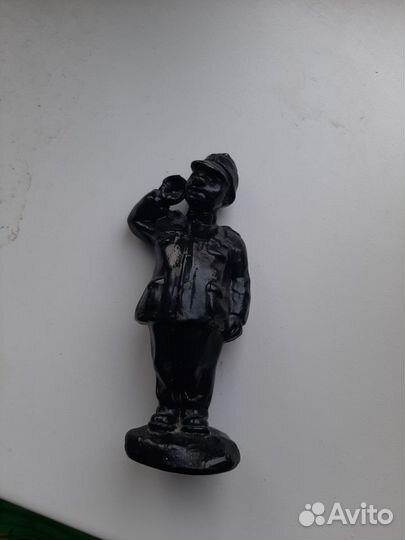 Статуэтка Швейк бравый солдат