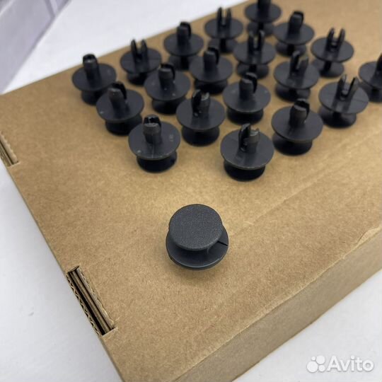 Клипсы крепежные BMW 20шт