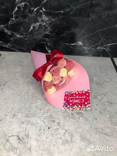 Подарок маме, шоколадные розы