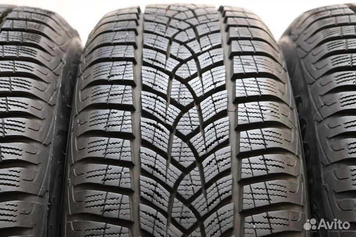 Оригинал Volkswagen Tiguan 215/65R16