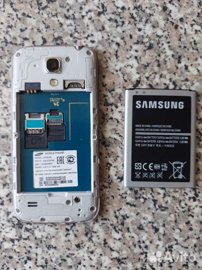 Телефон Samsung