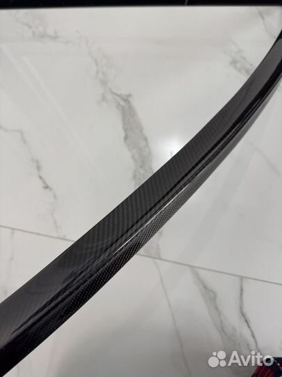 Спойлер карбоновый Porsche Macan