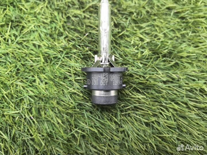 Лампа ксеноновая Mazda Axela blefw 2009