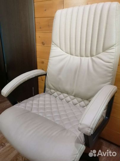 Офисное кресло бу