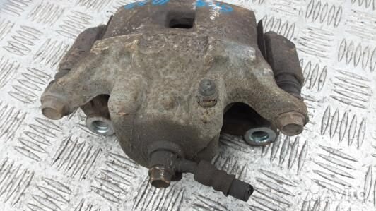 Суппорт тормозной передний правый nissan juke F15