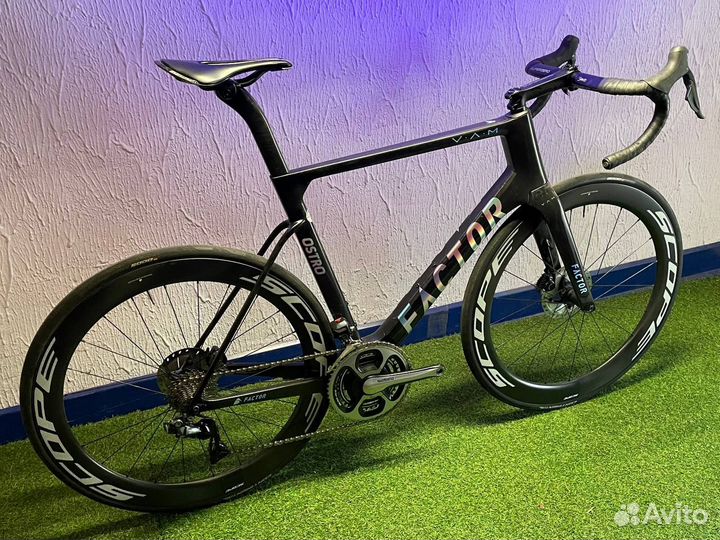 Топовый шоссе Factor Ostro VAM Dura Ace di2 57 7,6