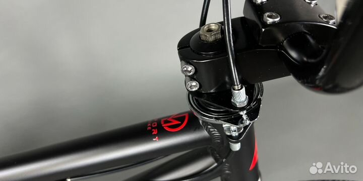 Трюковой велосипед BMX R20